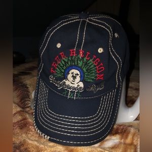 True religion hat very nice and distressed look only worn twice